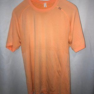 Lululemon Men's Shirt